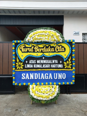 Papan Bunga Duka di Kawangkoan